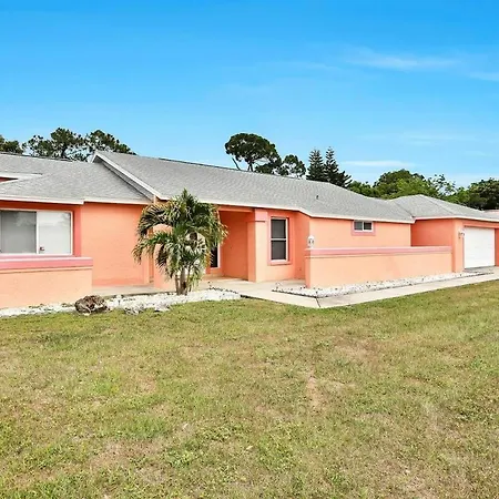 Renovated 3Br Dog Friendly Pond View Wd Villa